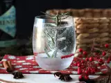 Recette Cocktail avec un sapin enneigé à l'intérieur