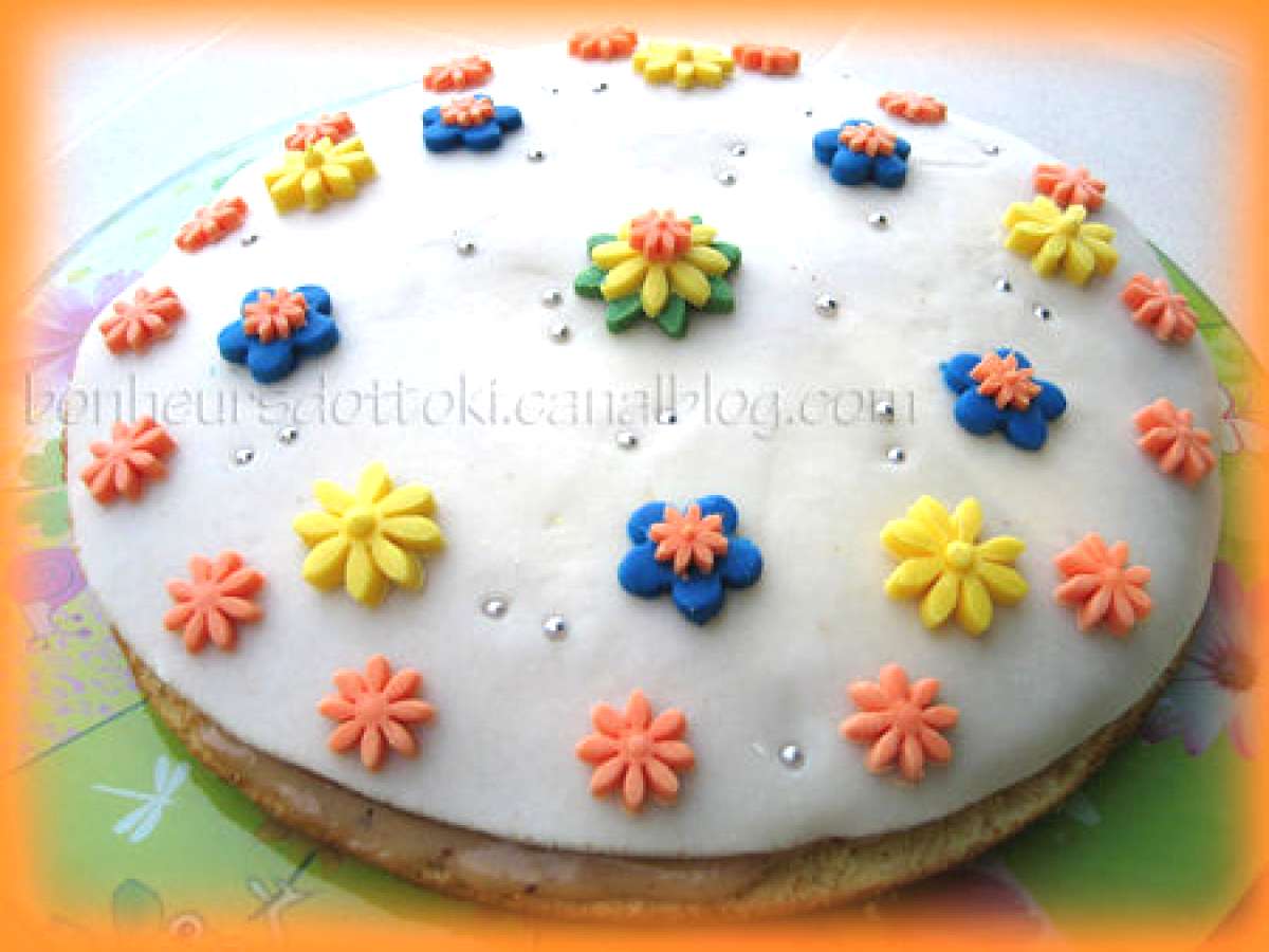 quatre quart fleuri deco 3d avec pate d amande et pate a sucre fid