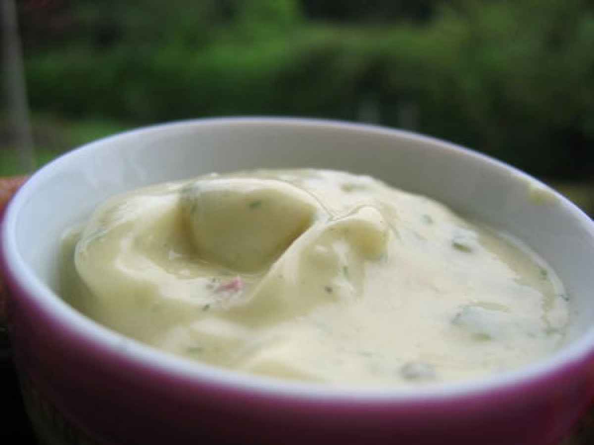 Mayonnaise au yaourt et aux herbes, Recette Ptitchef