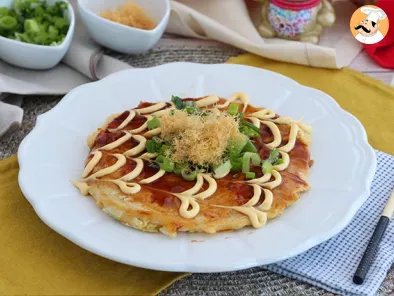 Okonomiyaki - omelette japonaise