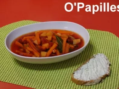 Recette Soupe à la betterave, carottes, pommes de terre