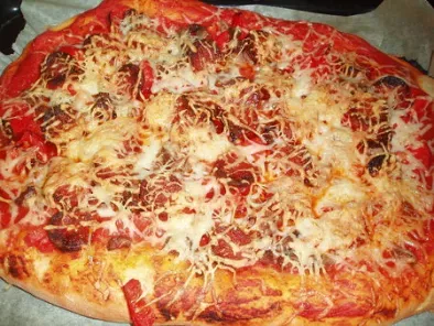 Recette Pizza au boeuf pimenté et chorizo
