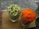 Etape 1 - Galettes moelleuses carottes- amandes ou courgettes-amandes
