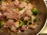 Etape 4 - Wok de poisson et légumes au curry vert et à la badiane