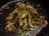 Etape 1 - Samoussas de poulet aux champignons