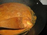 Etape 6 - Curry de crevettes avec mon superbe wok tout neuf...