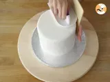 Etape 29 - Gâteau en pâte à sucre PtitChef pas à pas et en video