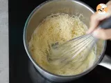 Etape 3 - Soufflés au fromage bien moelleux et aérés