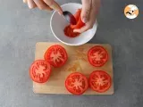 Etape 1 - Tomates farcies au thon, fromage frais et aux olives