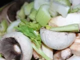 Etape 2 - Velouté de champignon au céleri & chorizo