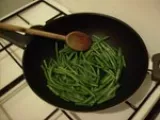Etape 1 - Mon premier wok : sauté de dinde aux petits légumes!!