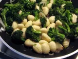 Etape 7 - Queue de veau dans une sauce au Gorgonzola et aux jeunes pousses de brocoli
