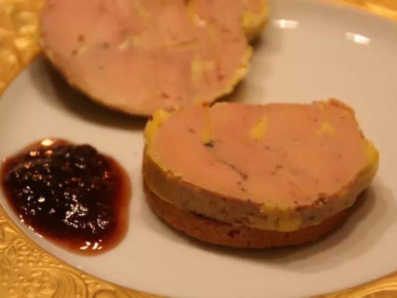 Ballotine de foie gras cuit sous vide à 58°C pendant 47 minutes - photo 2