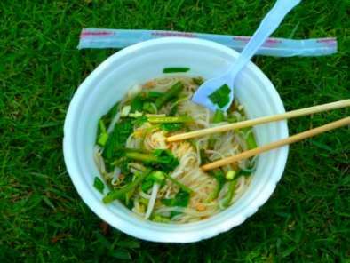 Ban Pho au tofu et légumes croquants