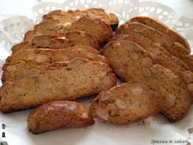 Biscuits aux Amandes (Cantucci)