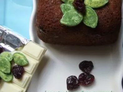 Cake au thé vert matcha, chocolat blanc et cerises séchées - photo 5