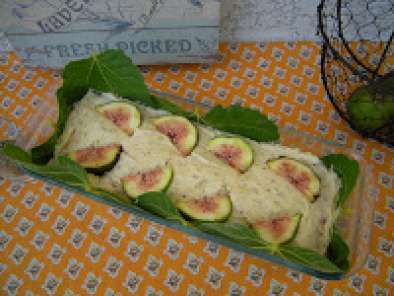 Cake aux figues et à l'anis, cuit dans des feuilles de figuier - photo 3