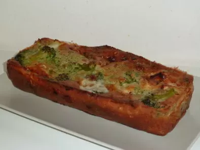 Cake fondant au gorgonzola, brocoli & noix