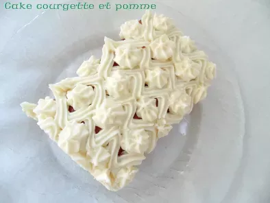 Cake pomme courgette