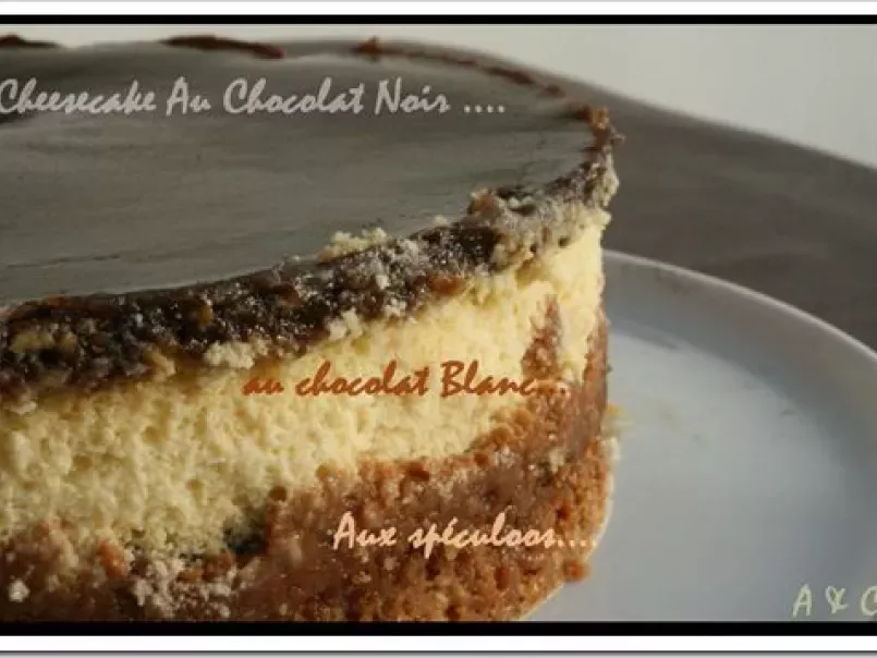 Cheesecake au chocolat noir, au chocolat blanc et son miroir de caramel au beurre