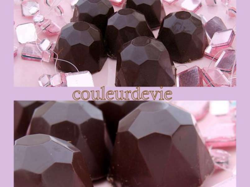 Chocolats noirs fourrés ganache au rhum ET chocolats blancs fourrés ganache pistache - photo 3