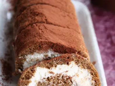 Coffee roll cake - gâteau roulé au café
