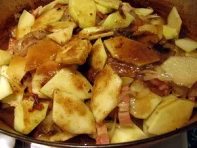 Côtes de porc aux pommes et au cidre en cocotte - photo 6