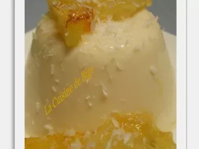 Crème de coco à l'agar-agar, ananas et bananes rôtis