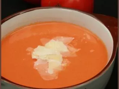Crème de tomate au parmesan