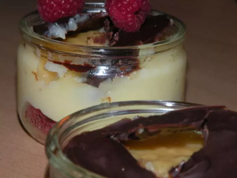 Crème pâtissière vanille et son croquant au chocolat aux framboises - photo 2