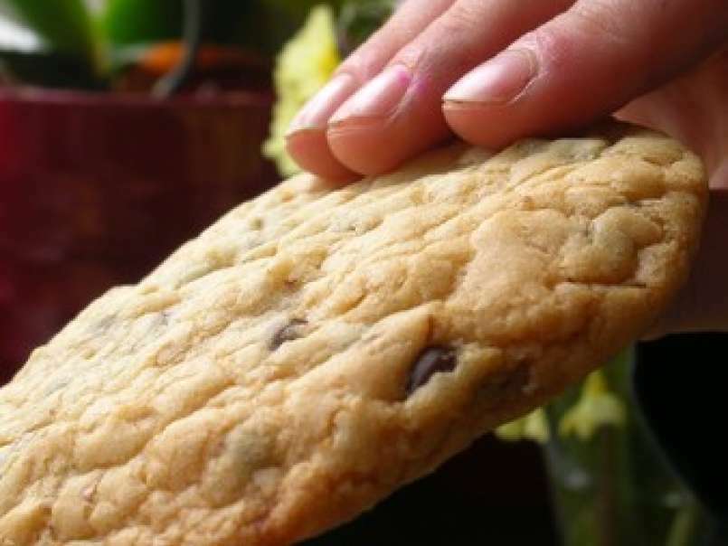 Crispy Cookies: pépites de chocolat noir et noix ou pépites de chocolat blanc et pralin - photo 2