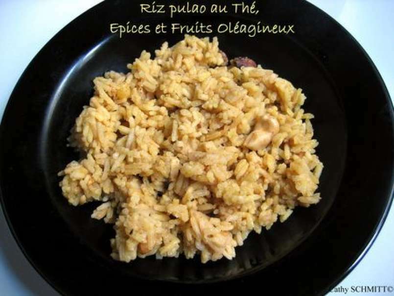 Cuisine indienne : recette du riz pulao au thé, épices et fruits oléagineux