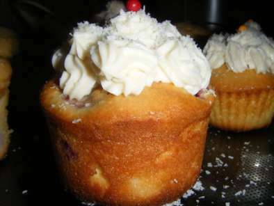 Cupcakes coco-framboises - photo 2