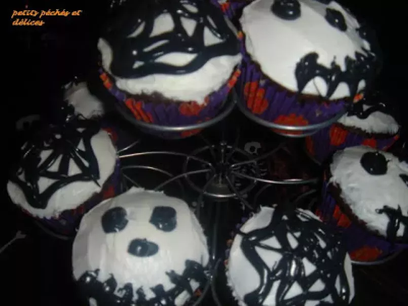 Cupcakes Jack Skellington et toiles d'araignées