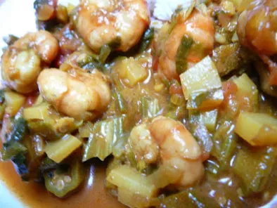 Curry de gombos aux crevettes