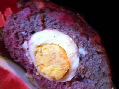 Egg Meatloaf (Pain de viande à l'oeuf surprise)