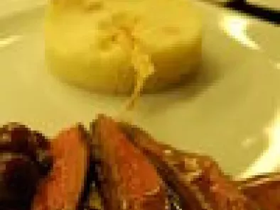 Emincés de steak de biche, sauce aux cerises et purée de céleri - photo 4
