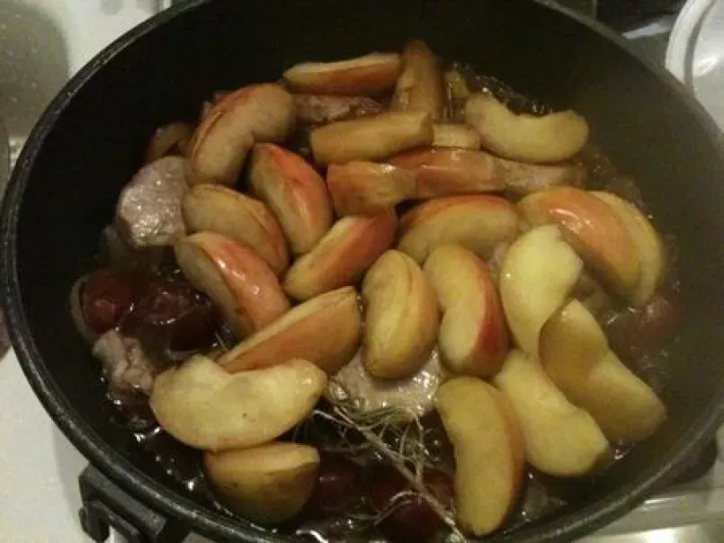 Filet mignon aux quetsches et aux pommes (Alsace)