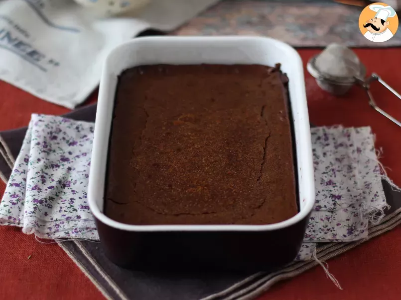 Gâteau au chocolat et à la crème de marron EXTRA FONDANT avec 4 ingrédients seulement - photo 2