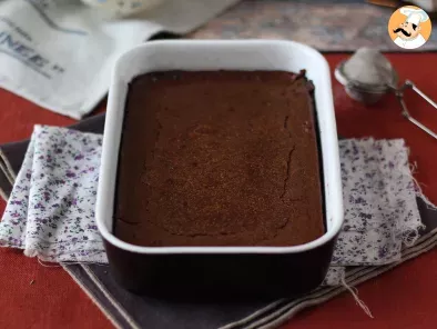 Gâteau au chocolat et à la crème de marron EXTRA FONDANT avec 4 ingrédients seulement - photo 2