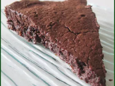 Gâteau fondant mousseux au chocolat (comme une mousse au chocolat) - photo 2