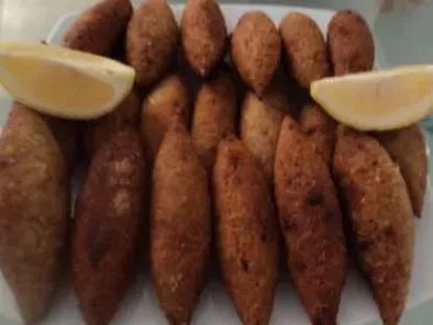 Kebbé arass (boulettes de viande frites) Syrie