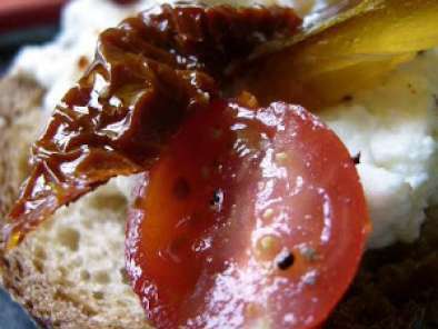 L'idée du week-end : verrines de tomates séchées et de dattes à la ricotta