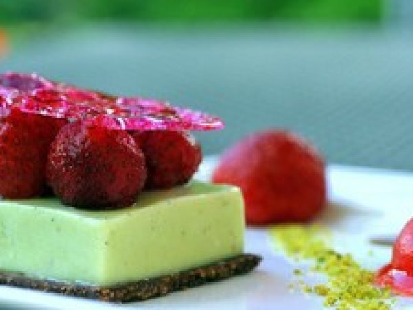 Douceur de pistache aux fraises Mara des bois