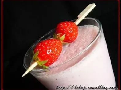 Milkshake fraises banane