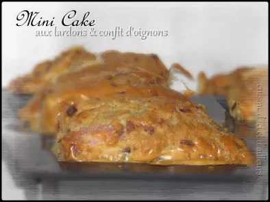 Mini cake aux lardons et confit d'oignon