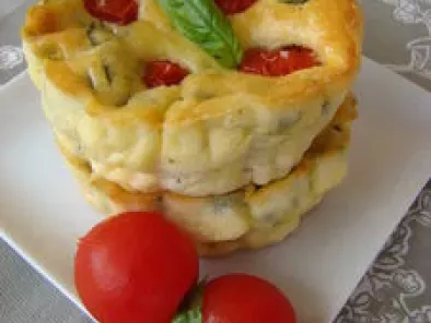 Mini clafoutis aux tomates cerises-ricotta et basilic