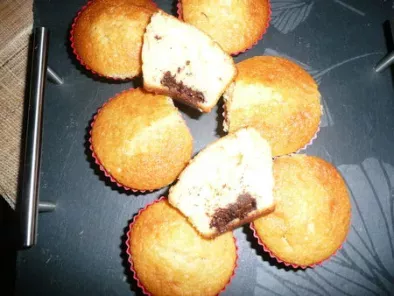 Mini gâteaux au yaourt au coeur chocolat