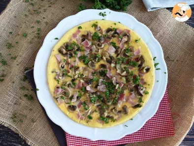 Omelette hyper simple aux champignons, jambon et persil - photo 3