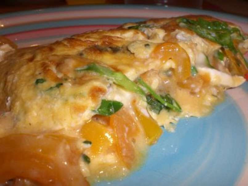 Omelette ultra moelleuse aux poivrons jaunes/chèvre/roquette - photo 2